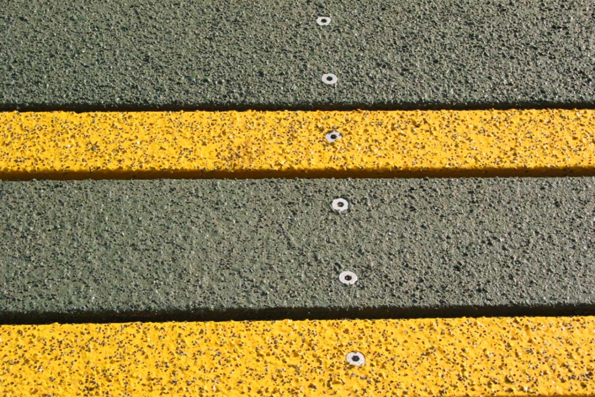 Speedliner-Australia-Commercial-Non-Slip-Flooring Charcoal and Yellow