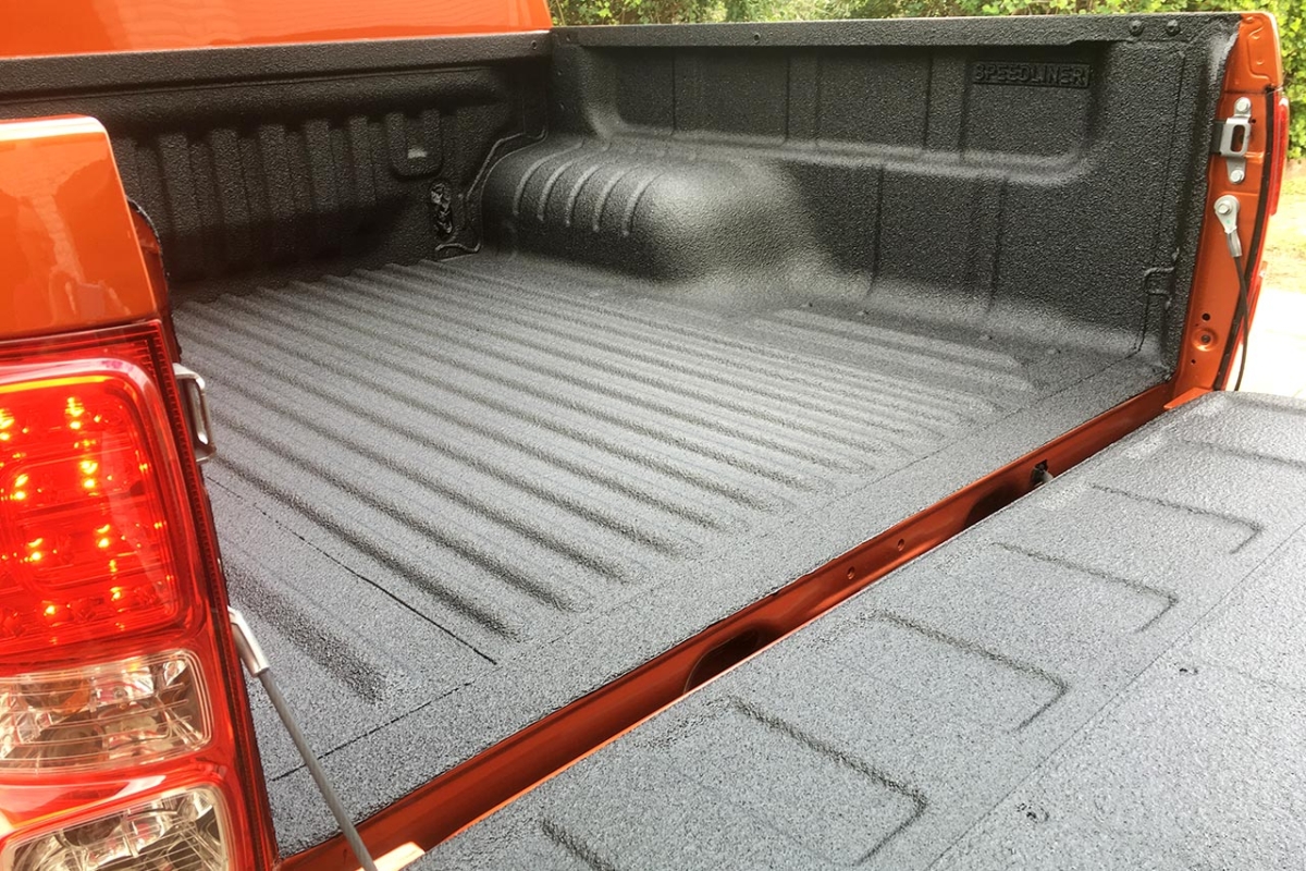 Speedliner-Australia-Holden-Colorado-Ute-Liner-Black-2