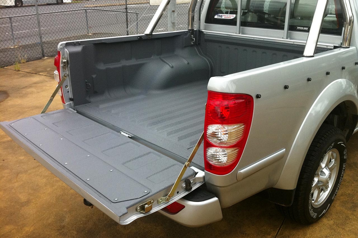 Speedliner-Australia-Holden-Colorado-Ute-Liner-Charcoal