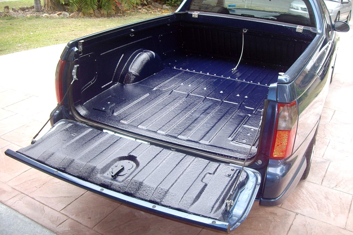 Speedliner-Australia-Holden-Commodore-Ute-Liner-Indigo-Blue