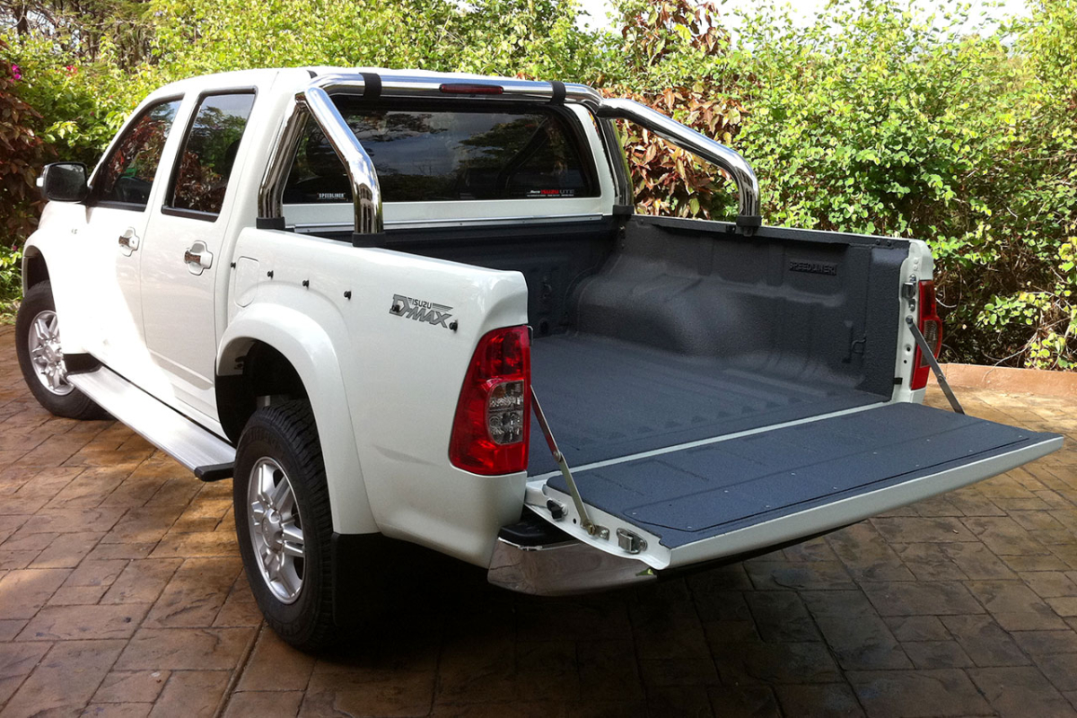 Speedliner-Australia-Isuzu-DMAX-Ute-Liner-Black-2