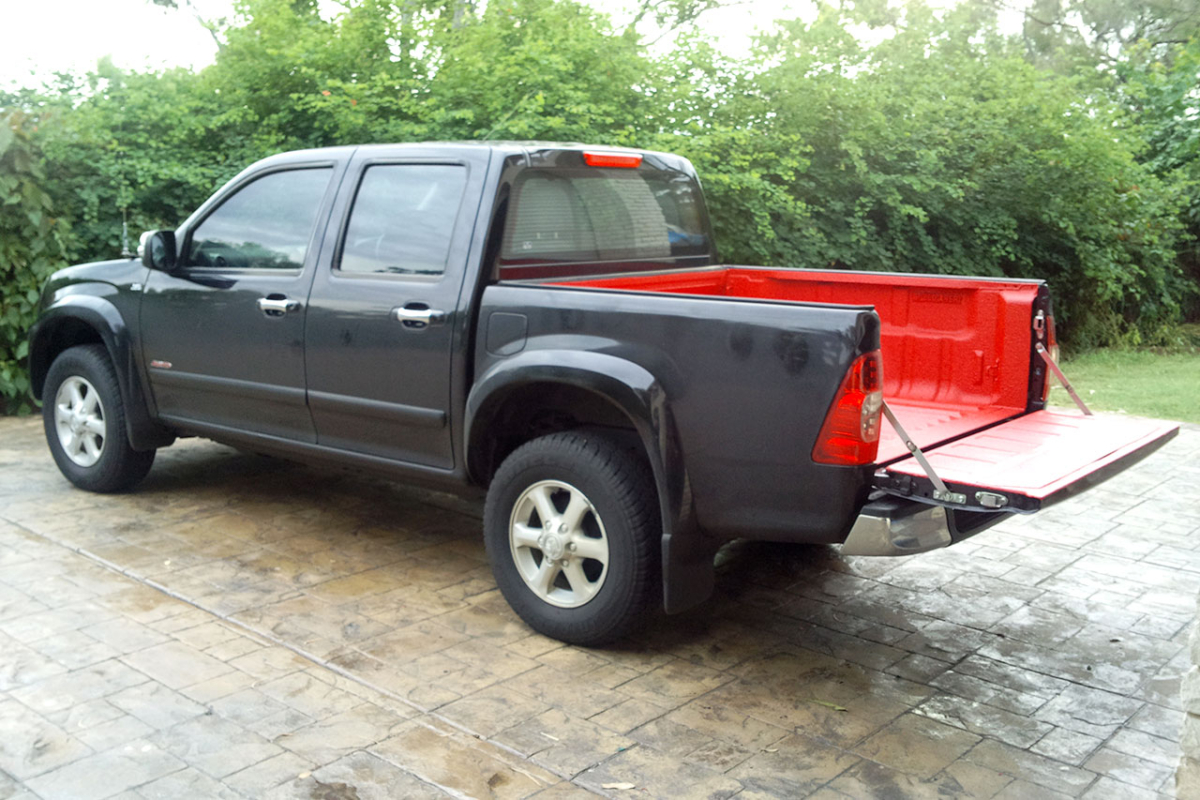 Speedliner-Australia-Isuzu-DMAX-Ute-Liner-Red