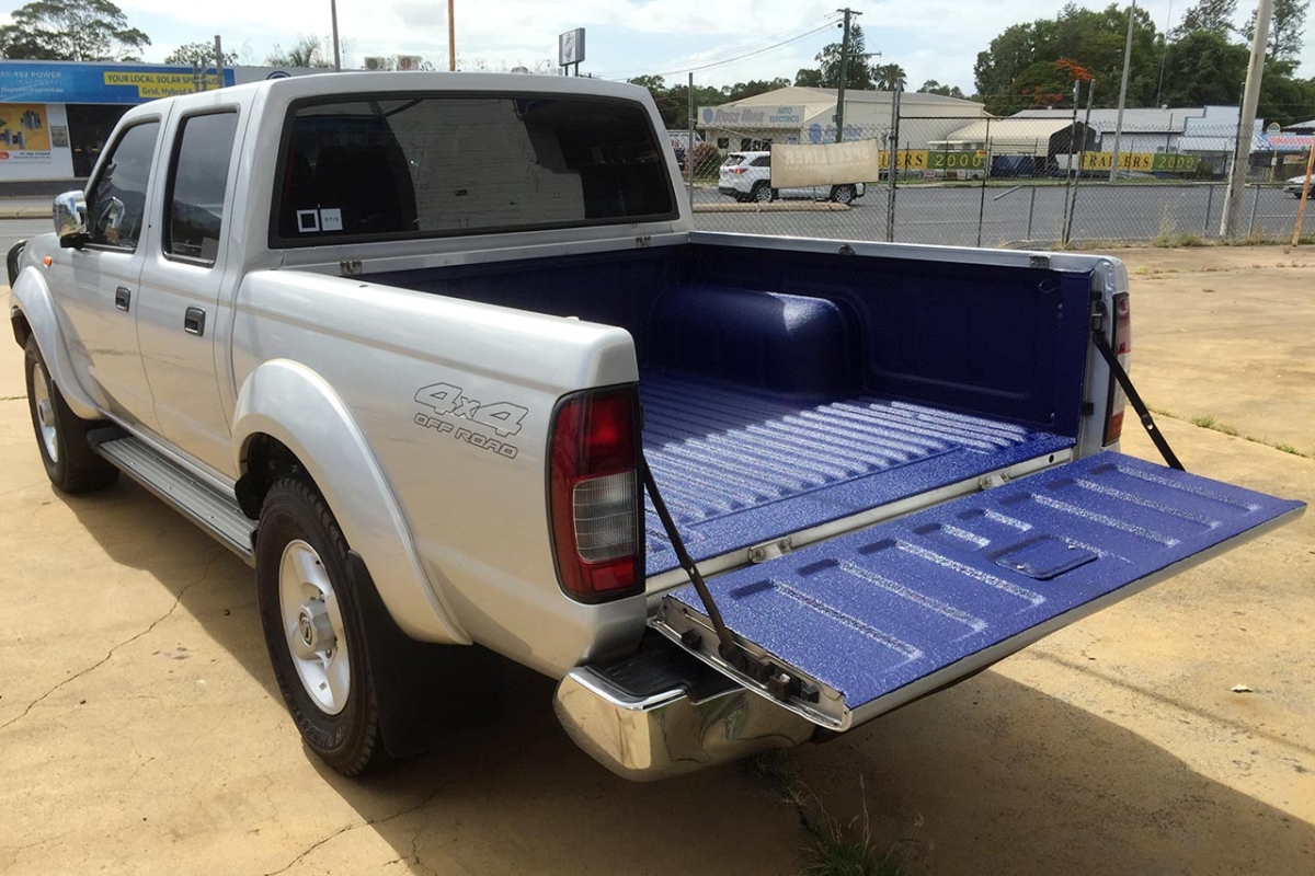 Speedliner-Australia-Nissan-Navara-ute-Liner-Petrol-Blue