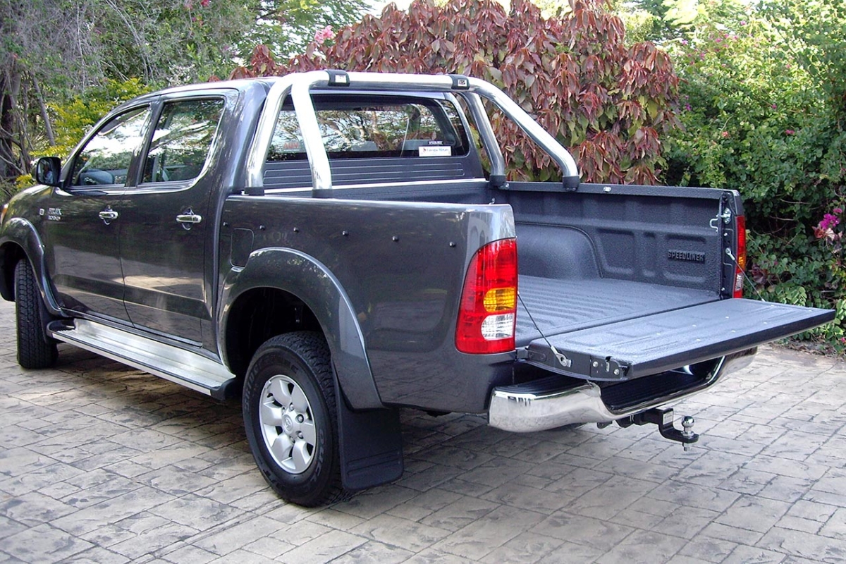 Speedliner-Australia-Toyota-Hilux-Ute-Liner-Charcoal