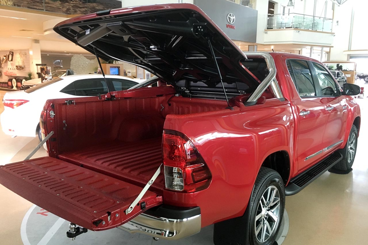 Speedliner-Australia-Toyota-Hilux-Ute-Liner-Garnet-Red-2