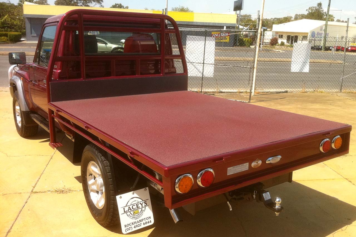 Speedliner-Australia-Tray-Back-Ute-Liner-Garnet-Red-2
