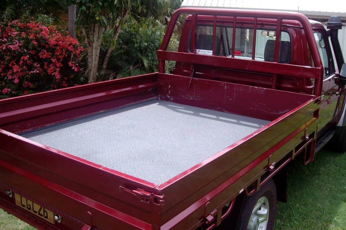 Speedliner-Australia-Tray-Back-Ute-Liner-Mediume-Grey